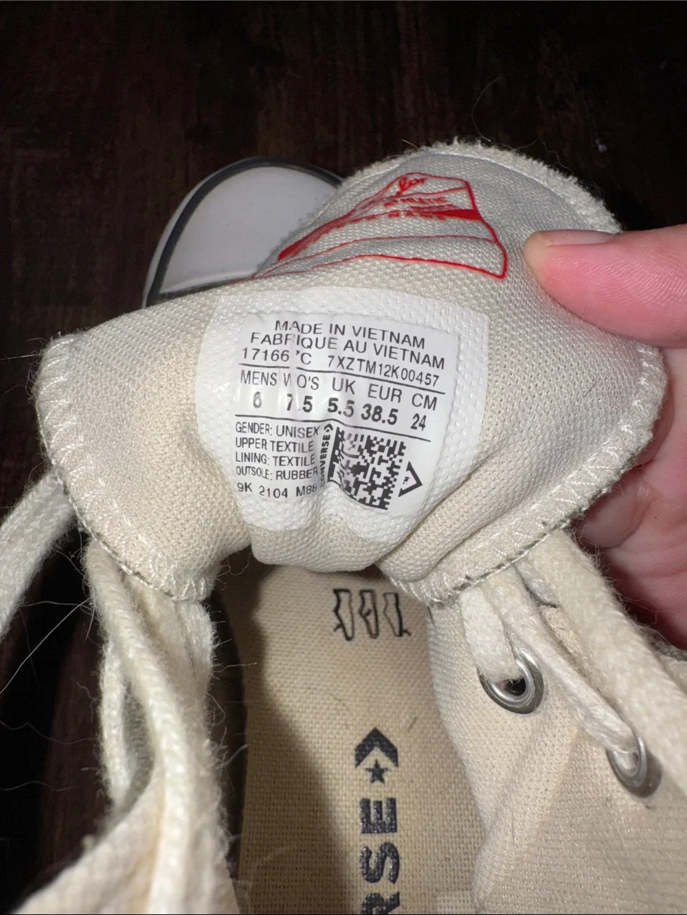 Woman’s Platform Sage Green Chuck Taylor Converse